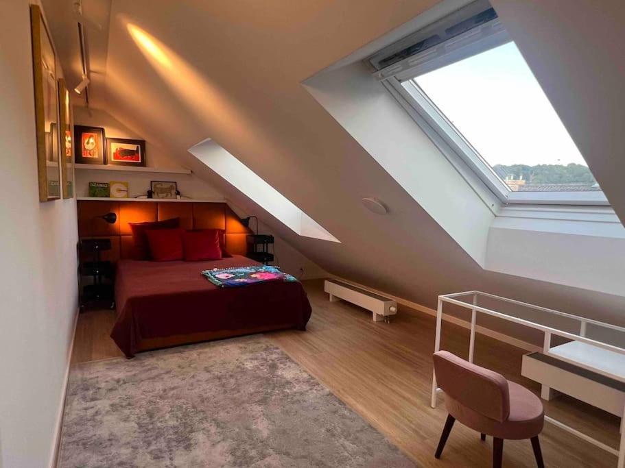 Attic, In The Heart Of Huoneisto *