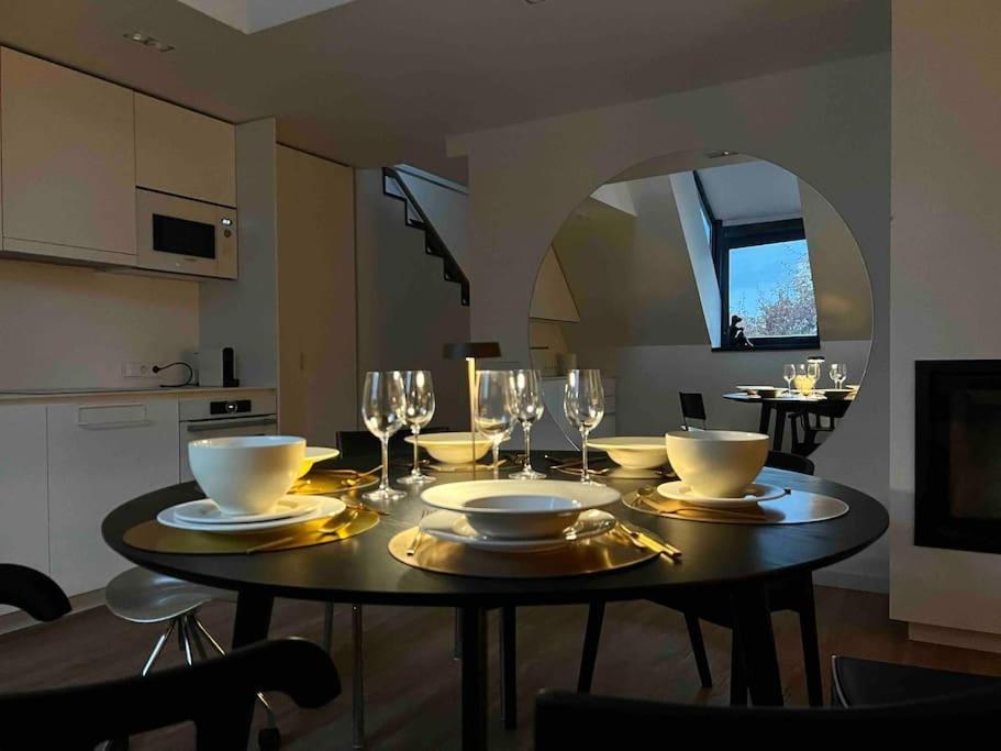 Attic, In The Heart Of * Kowno